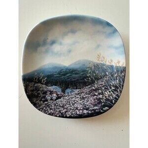 Spring in Lapland Designer Collector Plate Anita Dankaven-Siemers Arabia Finland